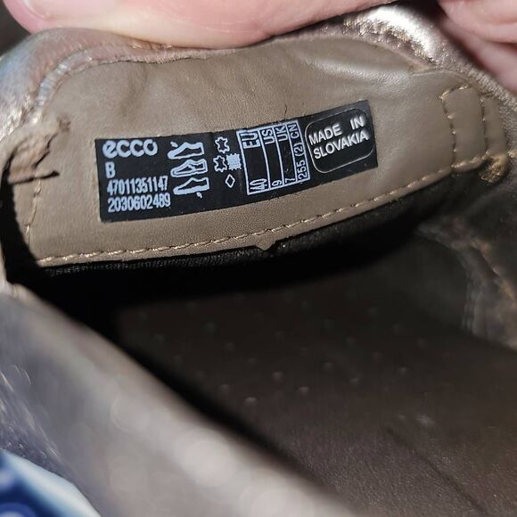 Ecco Women's Metallic Slip-On Loafers - Picture 9 of 10